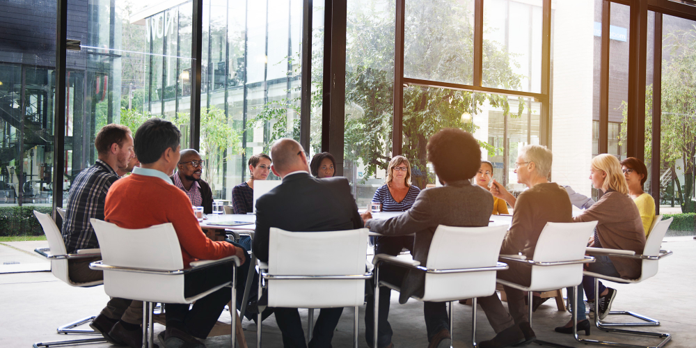 group-diverse-people-having-business-meeting (2)